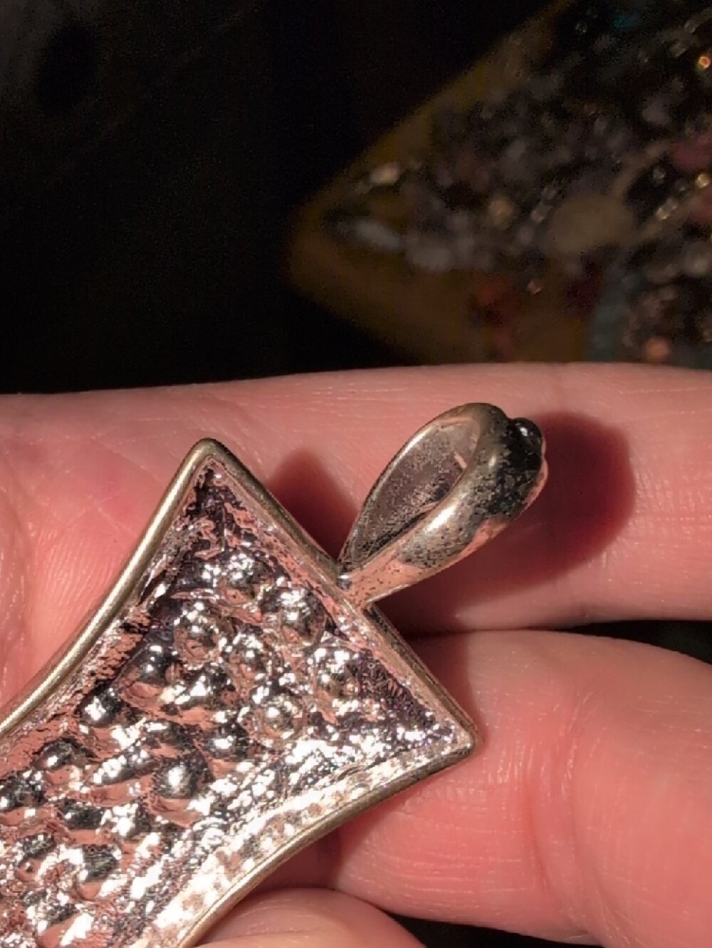 ❤️‍🔥10/$10❤️‍🔥 Silver Faux Crystal Pavé Pendant Necklace - Picture 5 of 6
